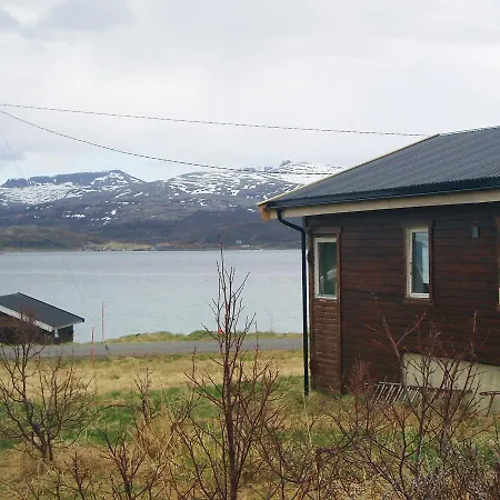 Three-bedroom Holiday In * Rebbenes