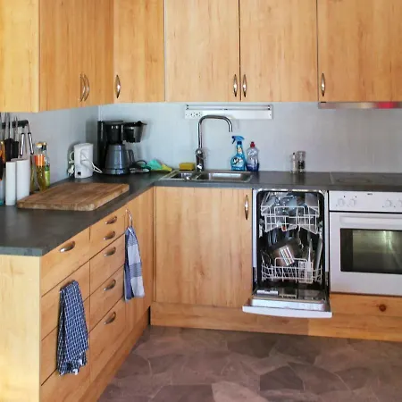 Three-bedroom Holiday In Rebbenes